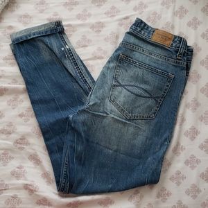 A&F High Rise Girlfriend Jean